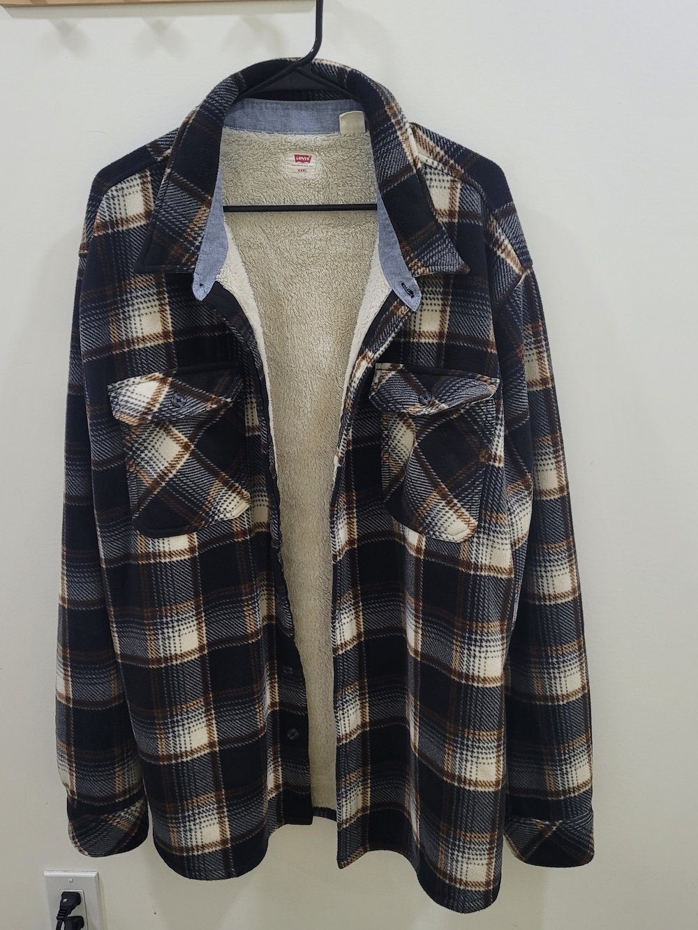 Levi's Black, Brown, Blue & Cream Plaid Sherpa-Lined Shirt Jacket Great Outdoor